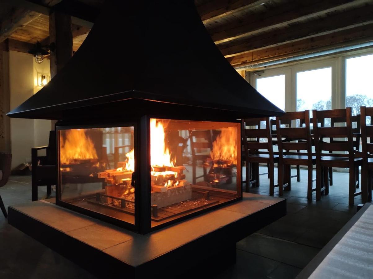 Palaima Hotel Anykščiai Buitenkant foto